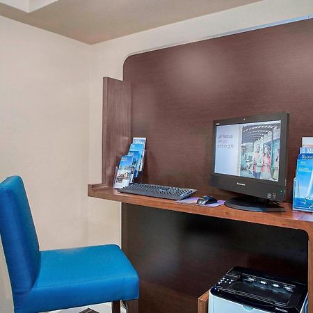 Towneplace Suites Knoxville Cedar Bluff Экстерьер фото